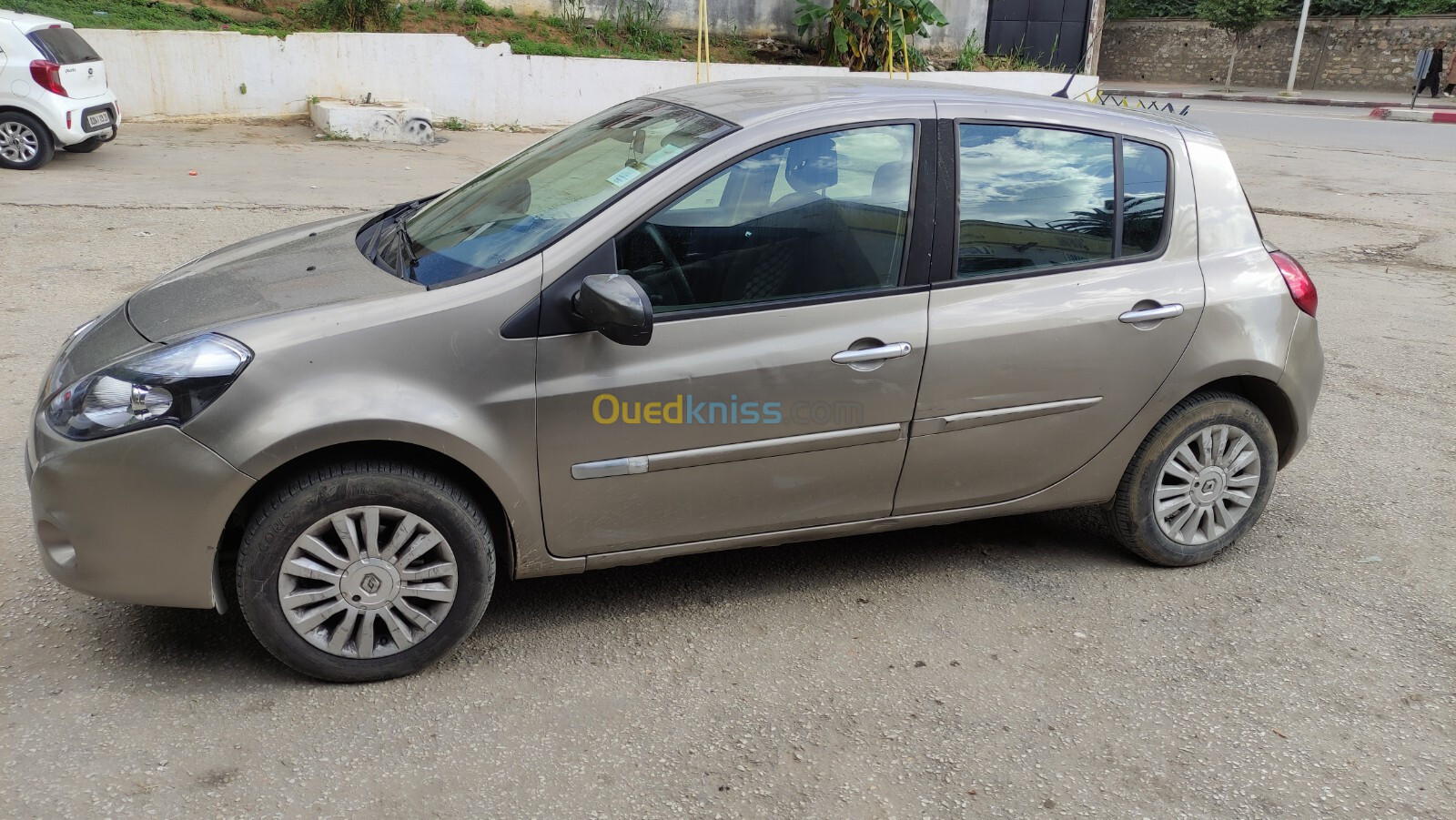 Renault Clio 3 2011 Exception