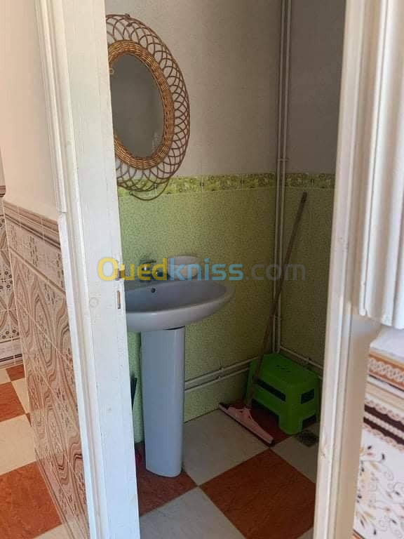 Location vacances Niveau De Villa F2 Jijel Ziama mansouriah