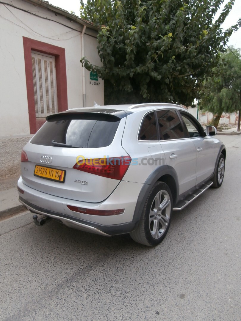 Audi Q5 2011 Off Road