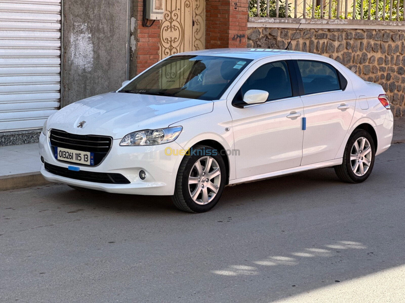 Peugeot 301 2015 301