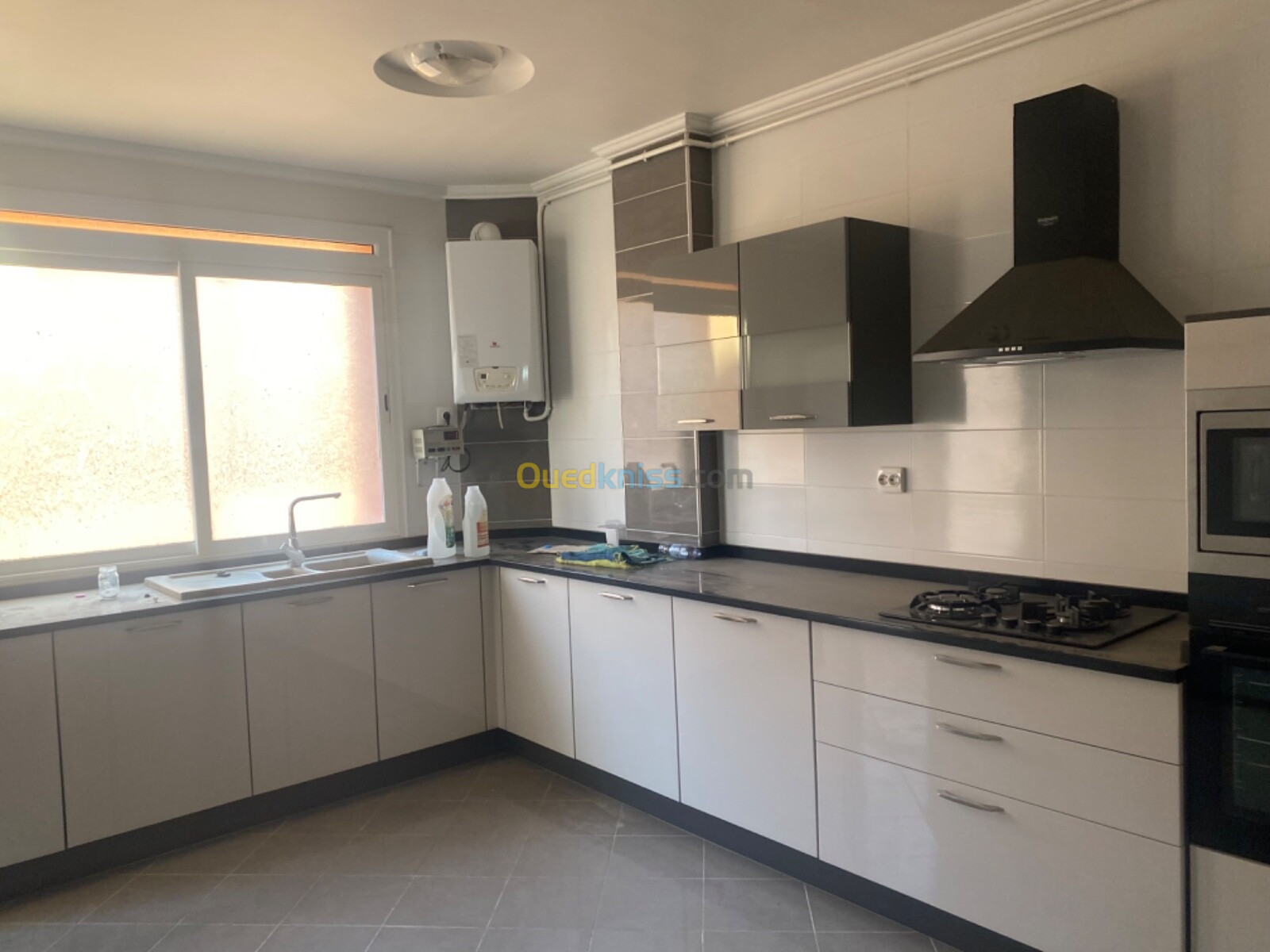 Vente Appartement F3 Alger Ain benian