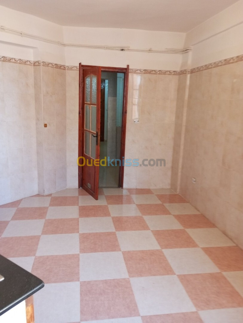 Vente Appartement F4 Tipaza Khemisti