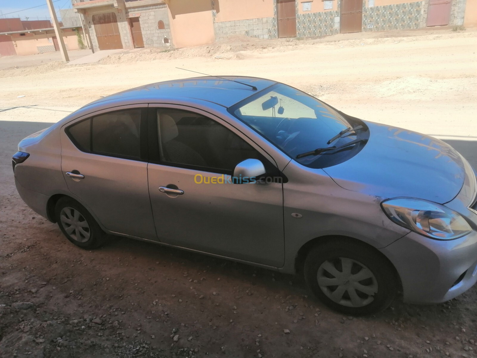 Nissan Sunny 2014 N17