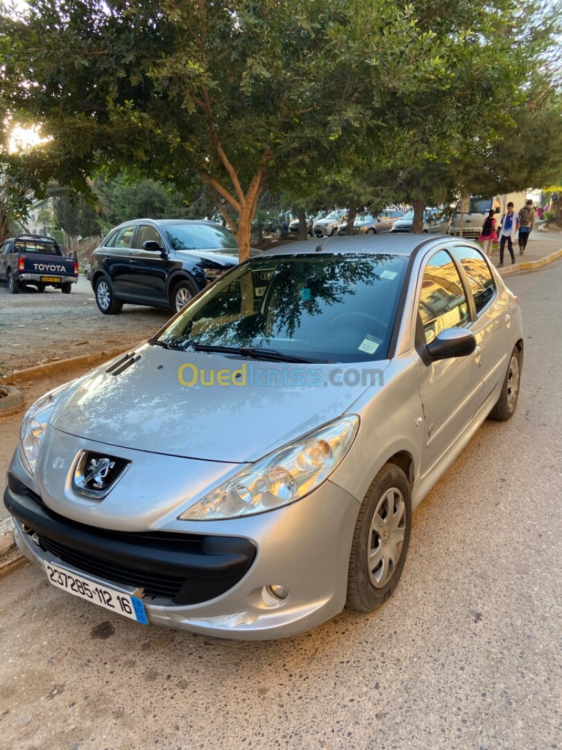 Peugeot 206 Plus 2012 generation