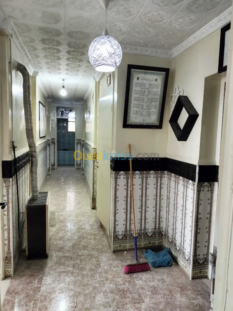 Vente Appartement F5 Constantine Ain smara