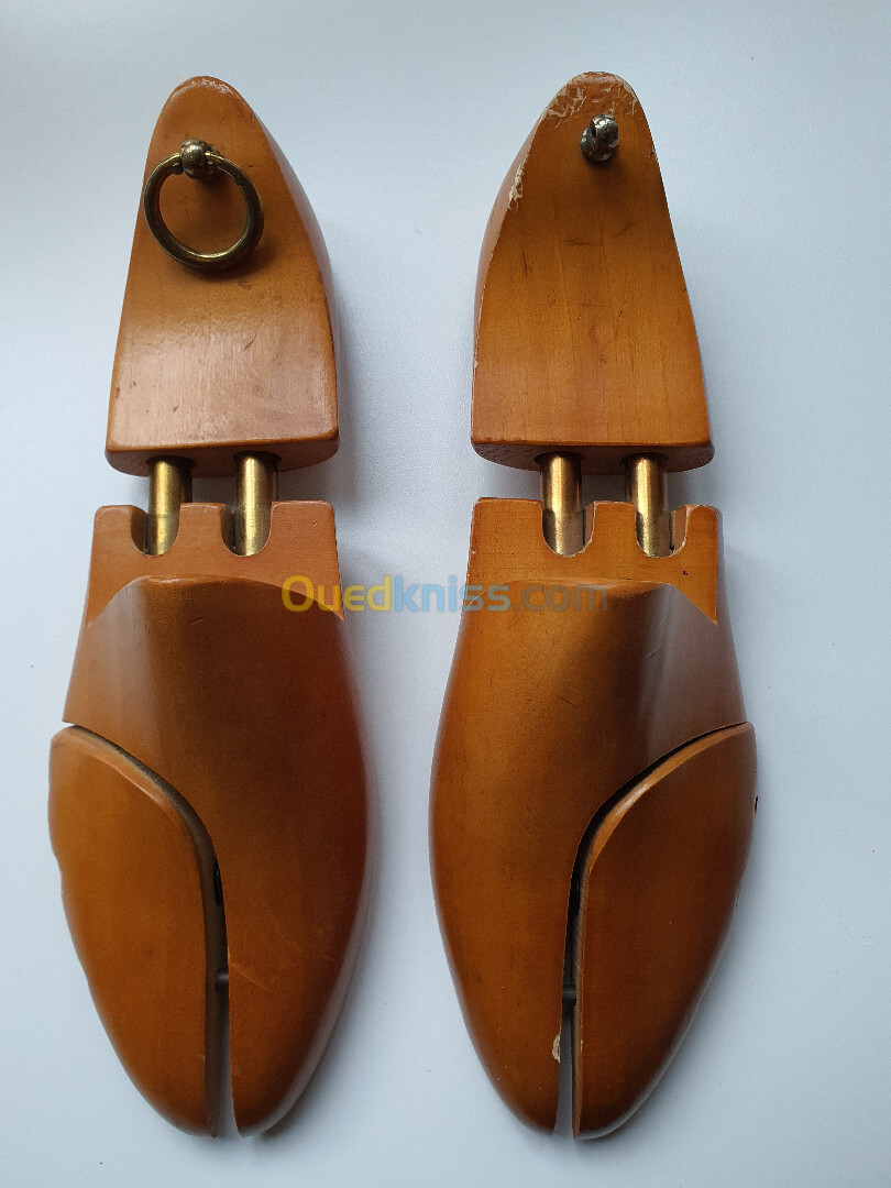 Embauchoirs chaussure en bois noble pointure 43