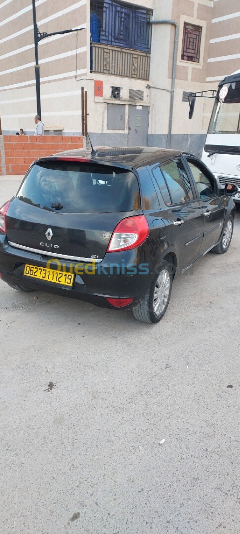 Renault Clio 3 2012 Night and Day