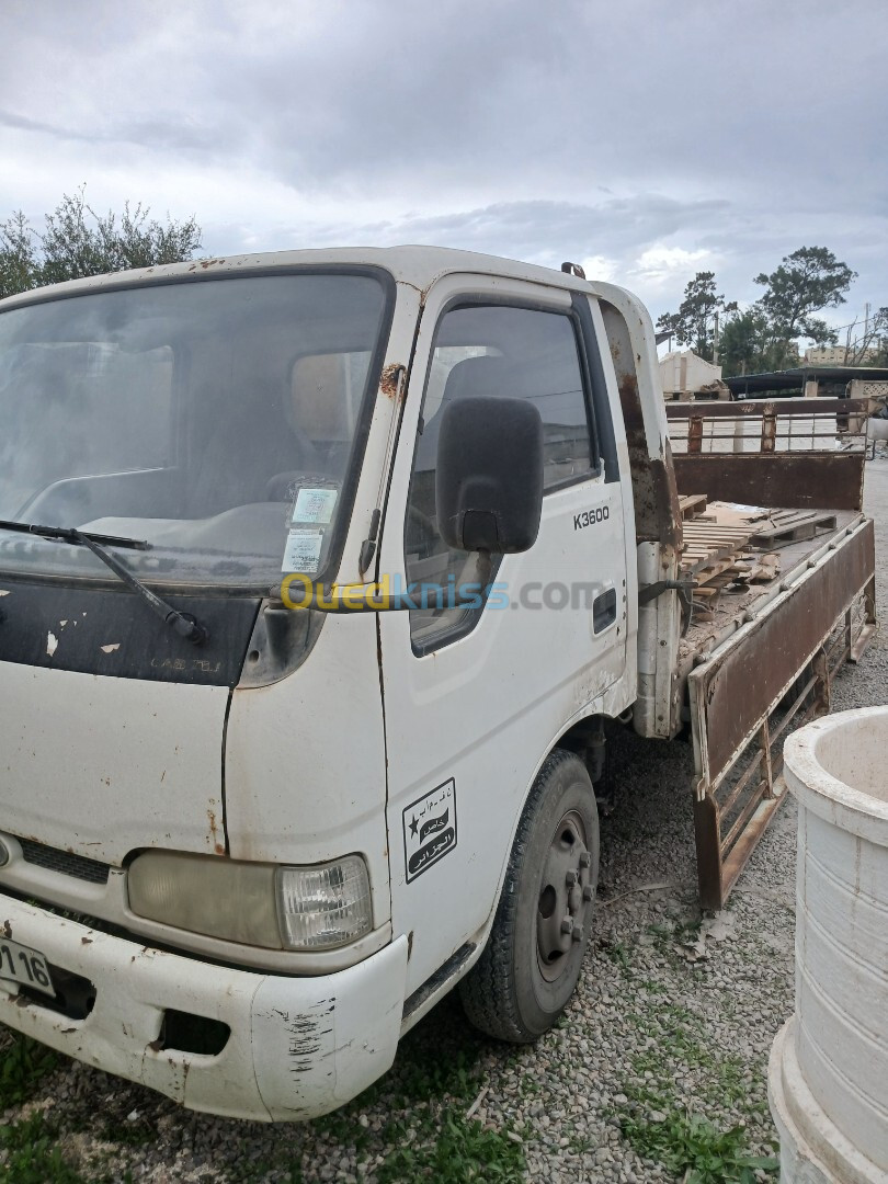 K3600 Kia 2001