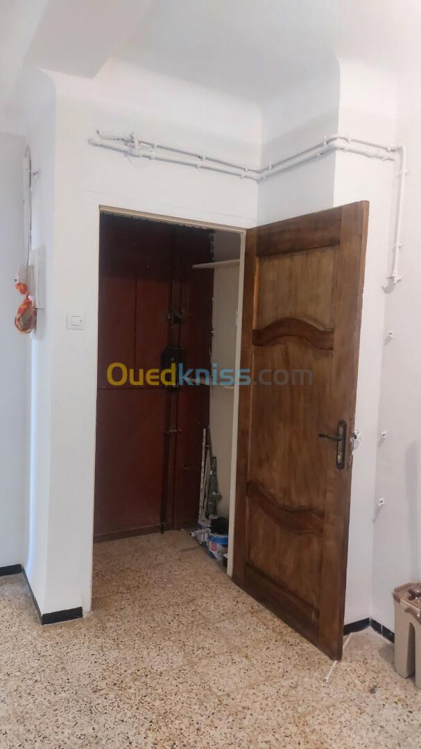 Location Appartement F4 Oran Bir el djir