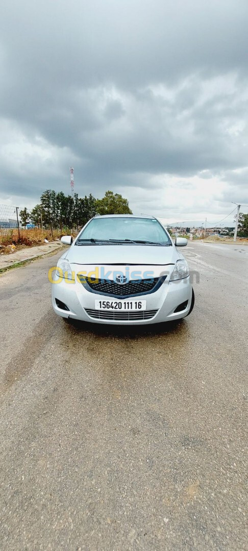 Toyota Yaris Sedan 2011 Yaris Sedan