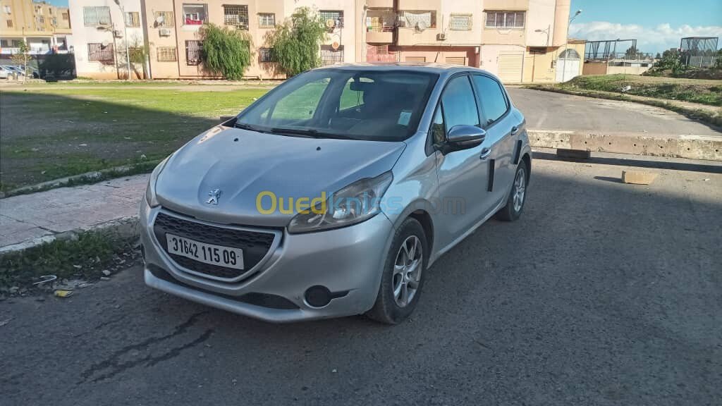 Peugeot 208 2015 Access