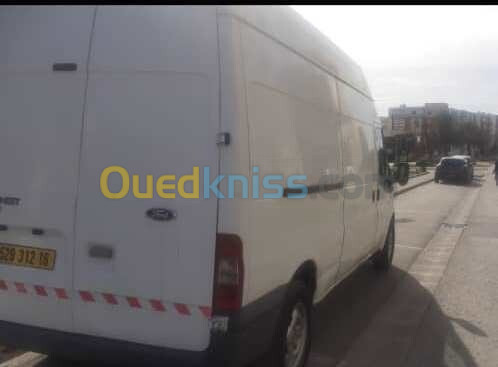 Ford Transit 2012