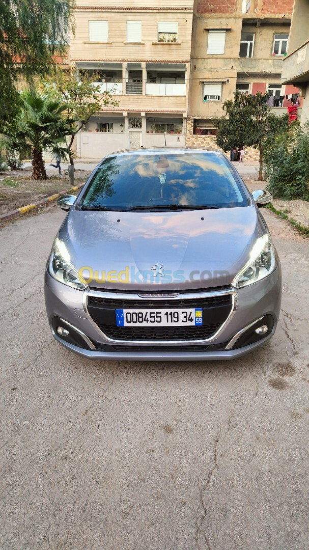 Peugeot 208 2019 Allure