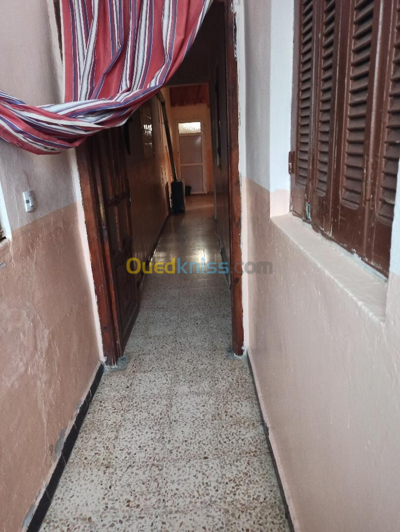 Vente Niveau De Villa F05 Blida Blida