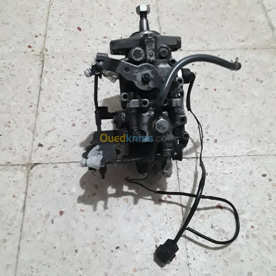 Pompe injecteur kia k2700