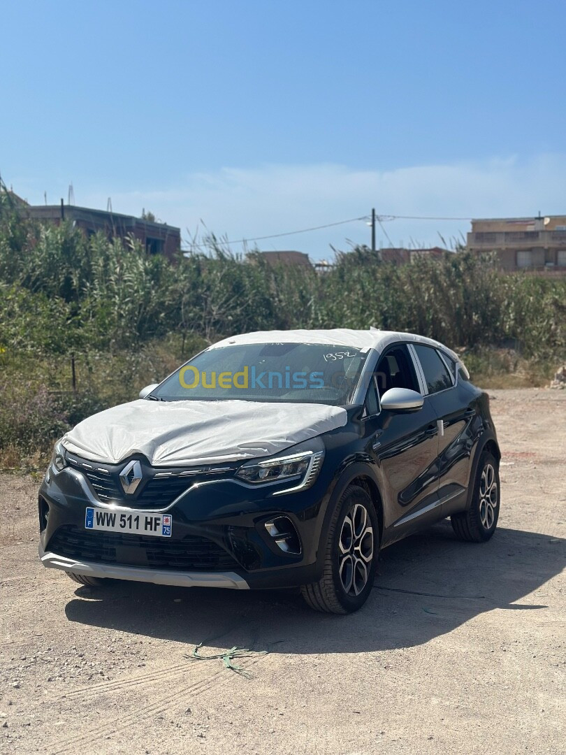 Renault Captur 2024 Intest