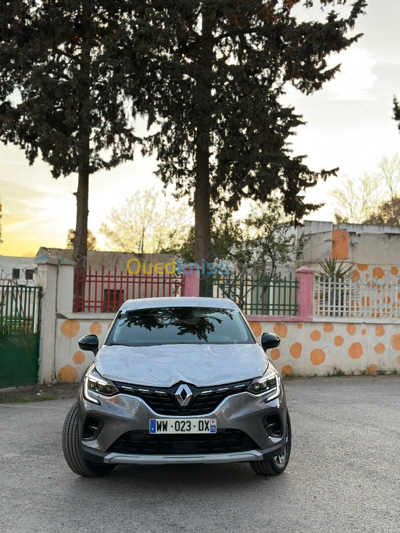 Renault Captur 2024 Inteste