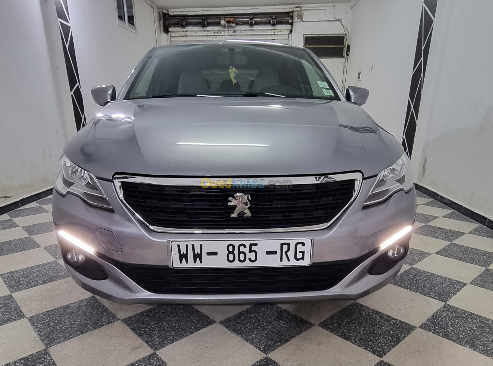 Peugeot 301 2022 Active