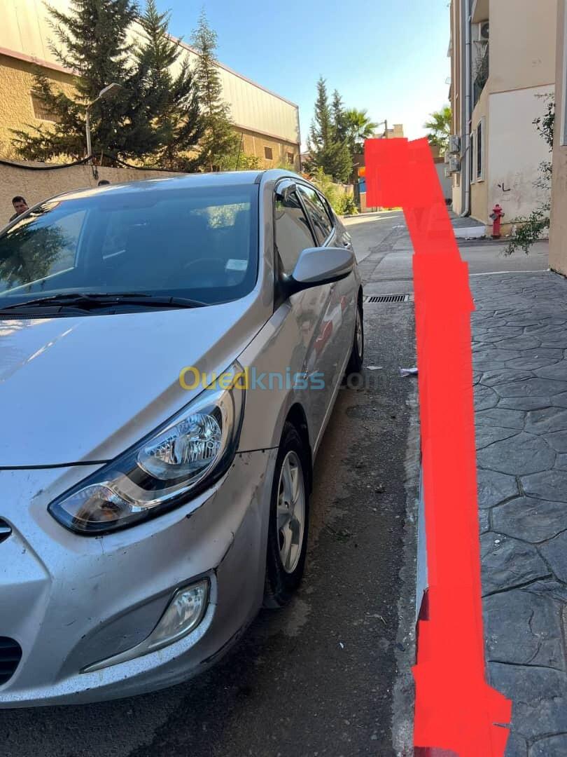 Hyundai Accent RB  5 portes 2012 Style