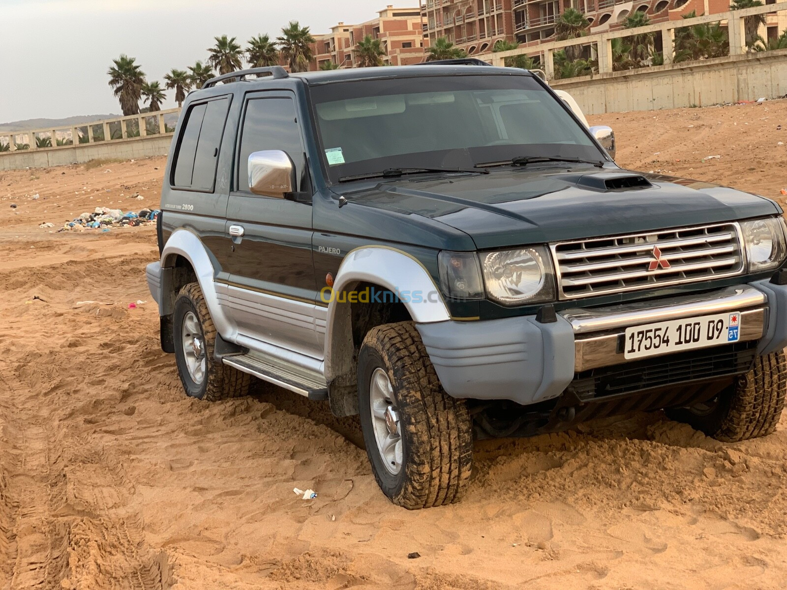 Mitsubishi Pajero Court 2000 Pajero Court