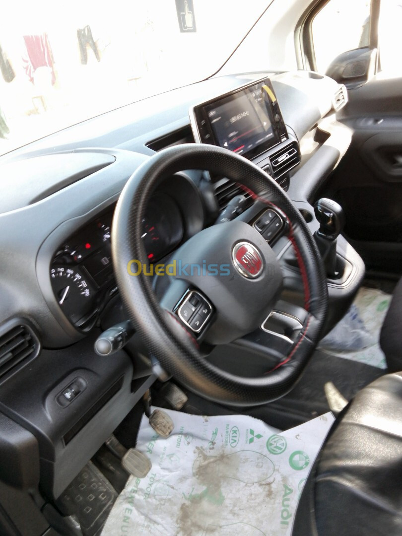 Fiat Doblo 2023 Professionnel