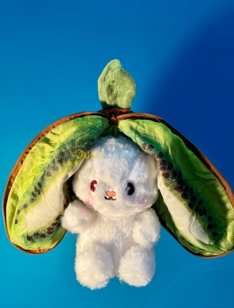 Lapin en peluche migning 