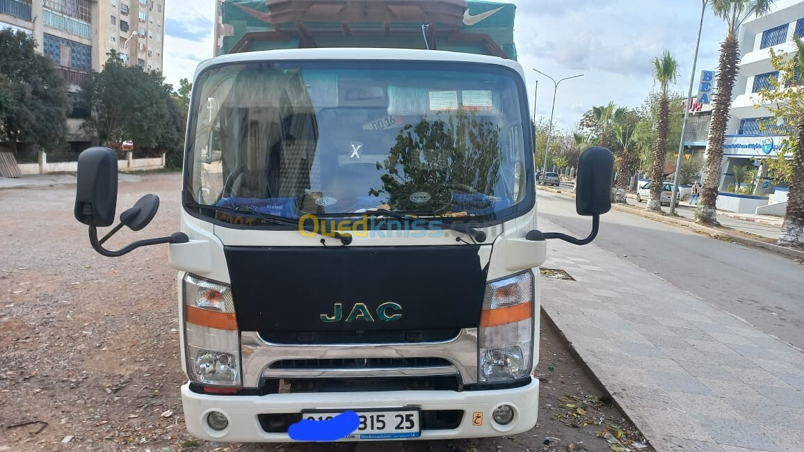 JAC 1040s 2015