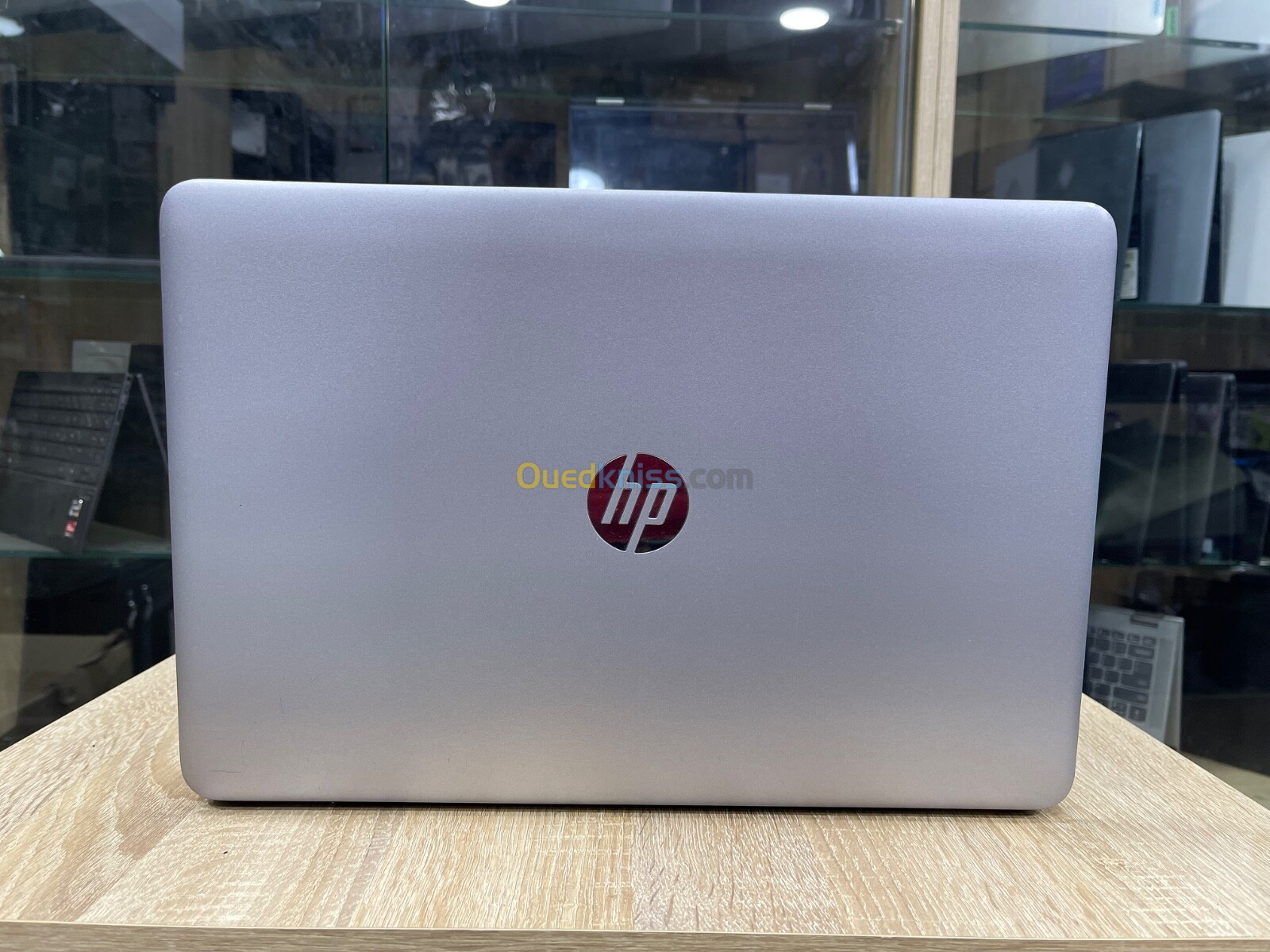 LAPTOP HP ELITEBOOK 830 G3 | i5 6eme | RAM 8Go | SSD 128Go + 500 HDD | Écran 15,6 | Clavier Lum | oc