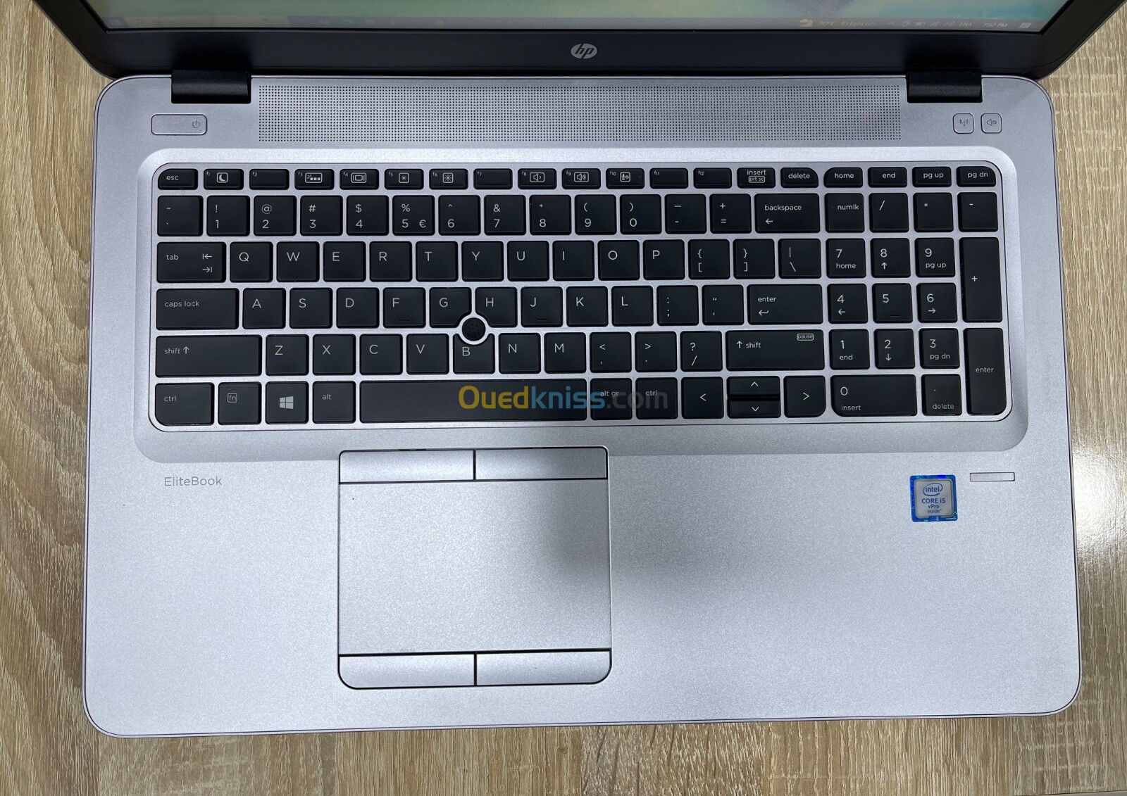 LAPTOP HP ELITEBOOK 830 G3 | i5 6eme | RAM 8Go | SSD 128Go + 500 HDD | Écran 15,6 | Clavier Lum | oc