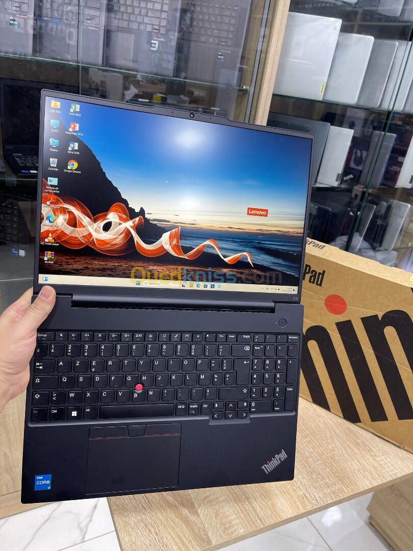 LAPTOP LENOVO THINKPAD E16 Gen 1 | i3 13eme | RAM 8Go | SSD 256Go | Écran 16 FHD | jdid 