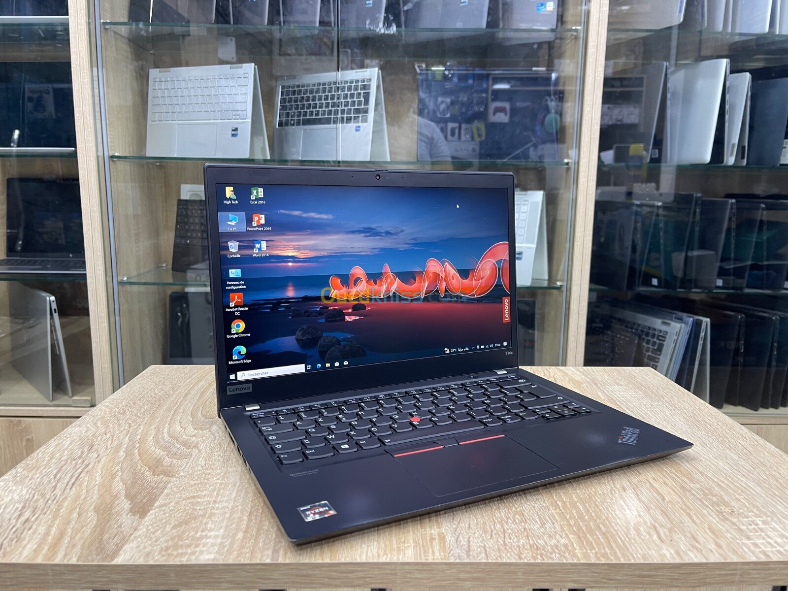 LENOVO THINKPAD T14s | RYZEN 5 Pro 4650U | RAM 8Go | SSD 256Go | Écran 14 FHD | clavier Lum | emprt 