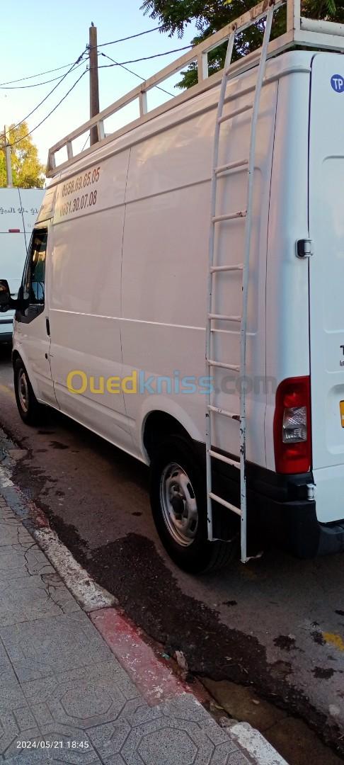 Ford Transit 2012