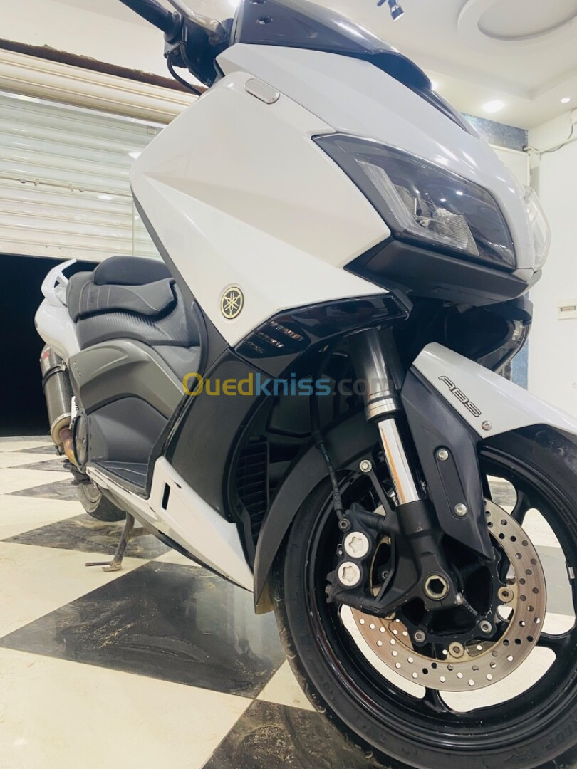 Yamaha Tmax 530 2015