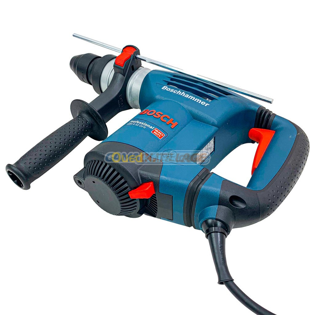 MARTEAU PERFORATEUR 32 900 W BOSCH