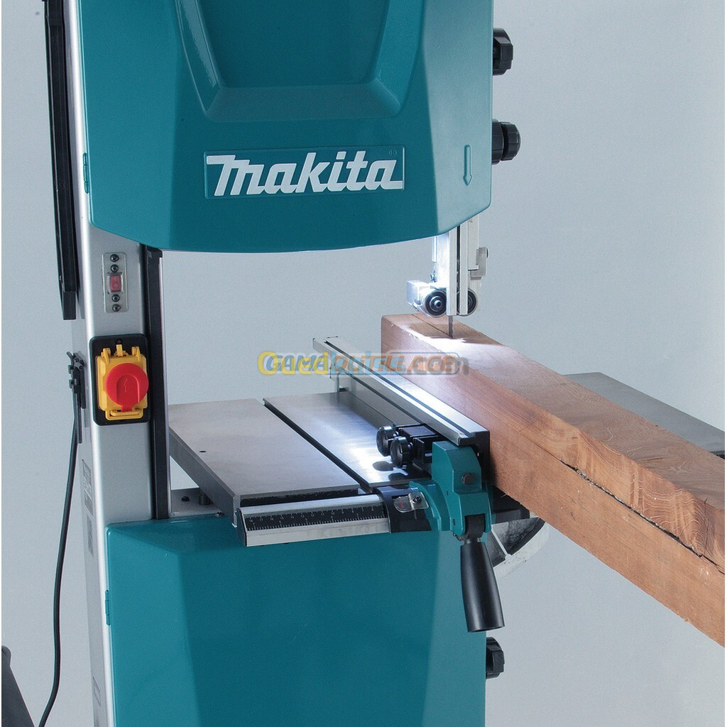 SCIE A RUBAN 900W MAKITA