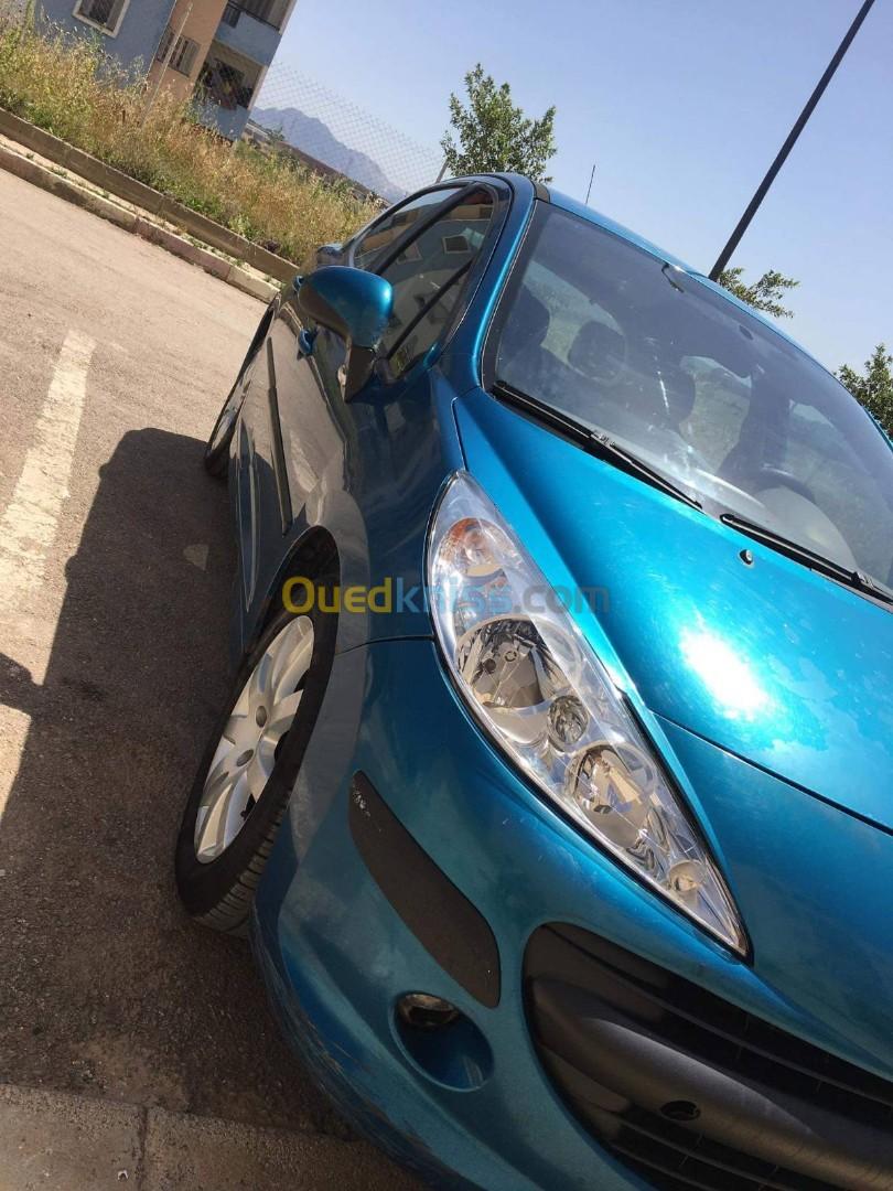 Peugeot 207 2008 Premium