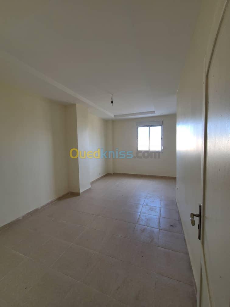 Location Appartement F4 Alger Saoula