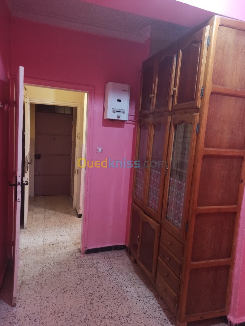 Location Appartement F2 Médéa Medea