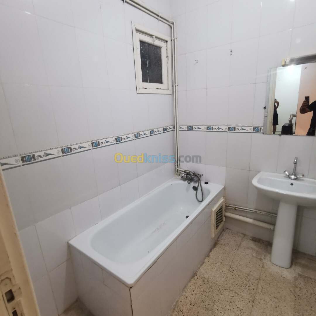 Vente Appartement F3 Alger Bab ezzouar