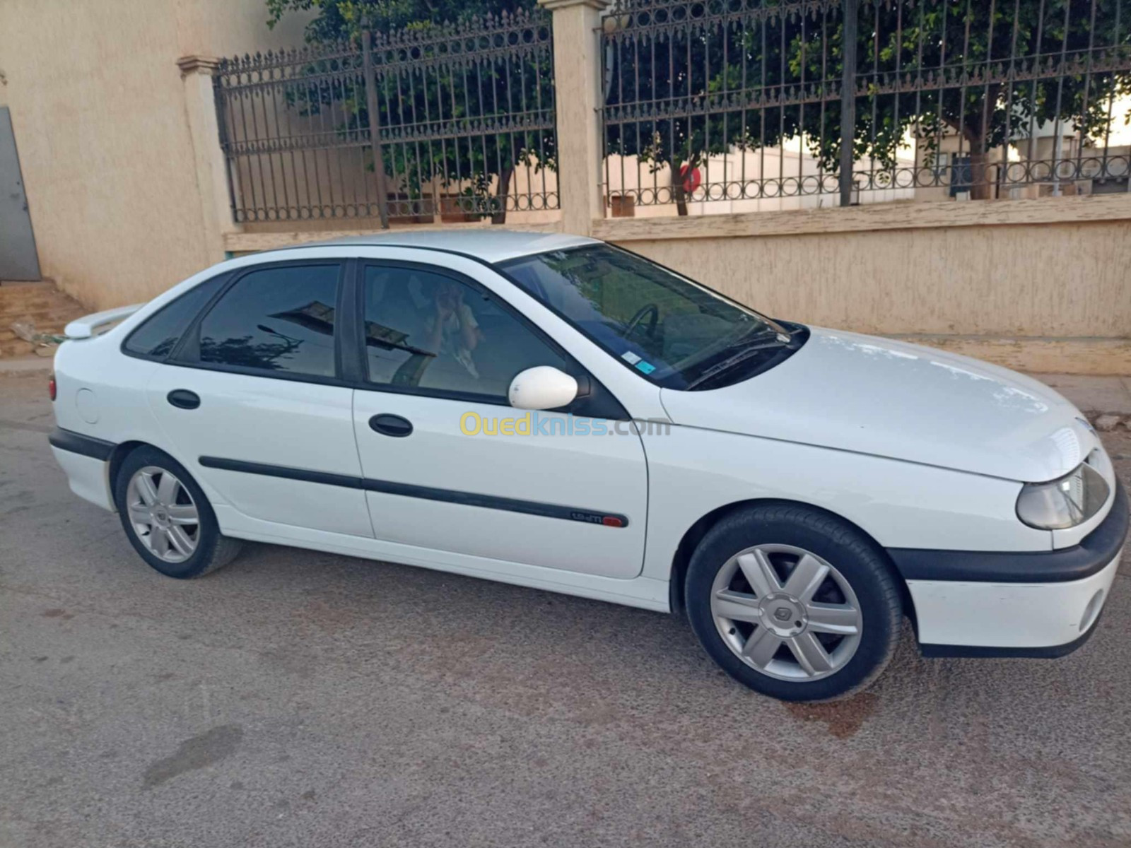 Renault Laguna 1 2000 Laguna 1