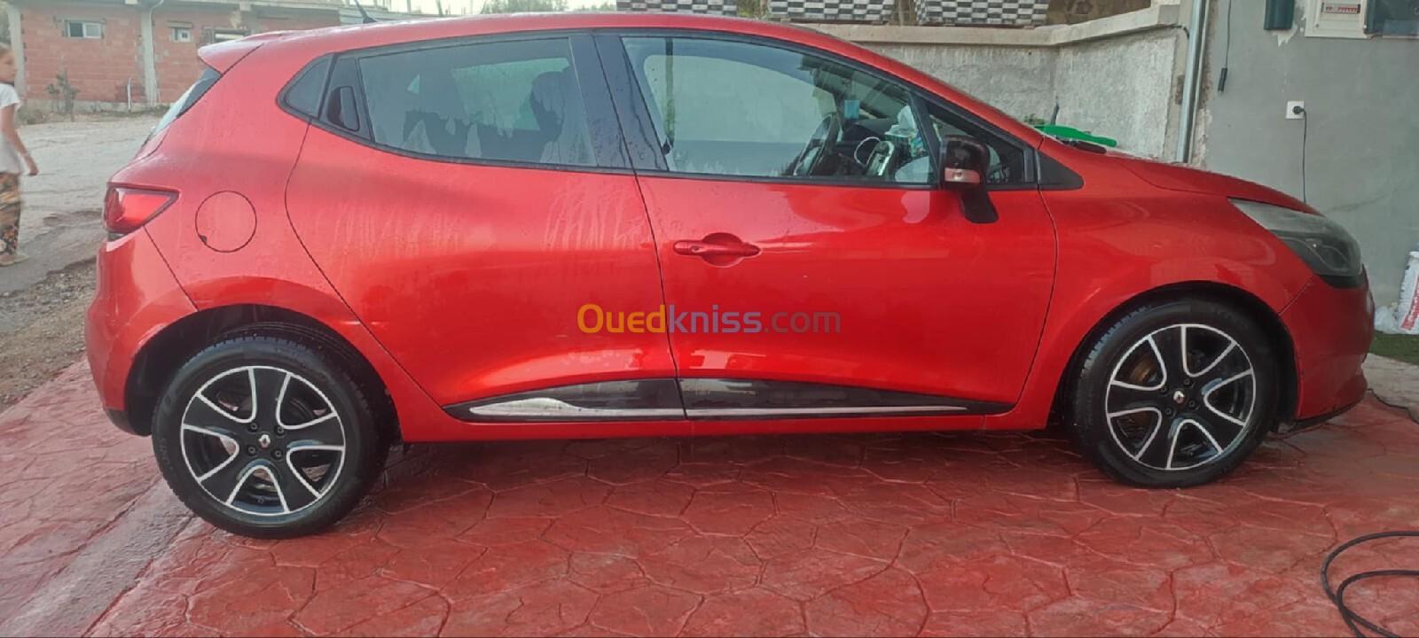 Renault Clio 4 2013 Exception