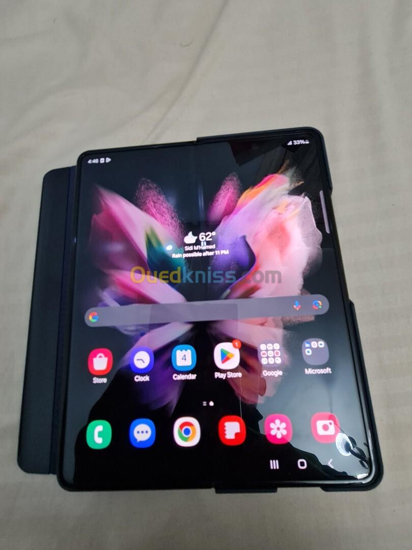 Samsung Z fold 3