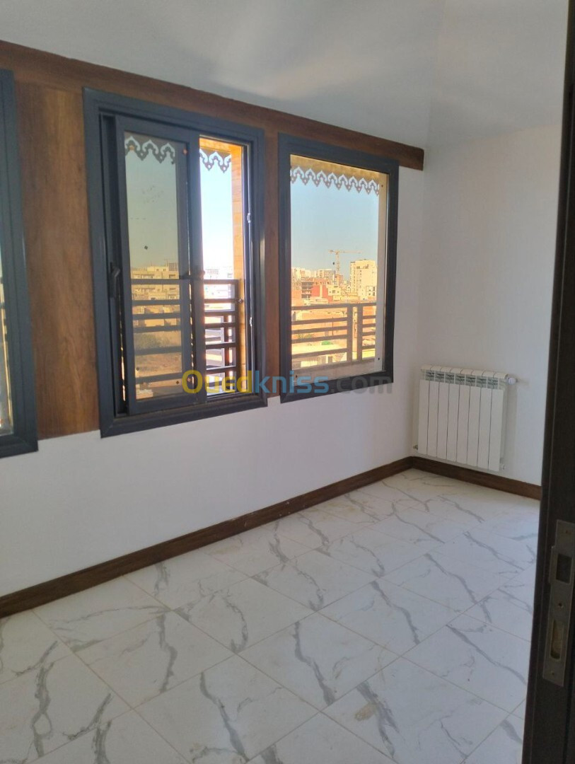 Vente Appartement F2 Oran Bir el djir