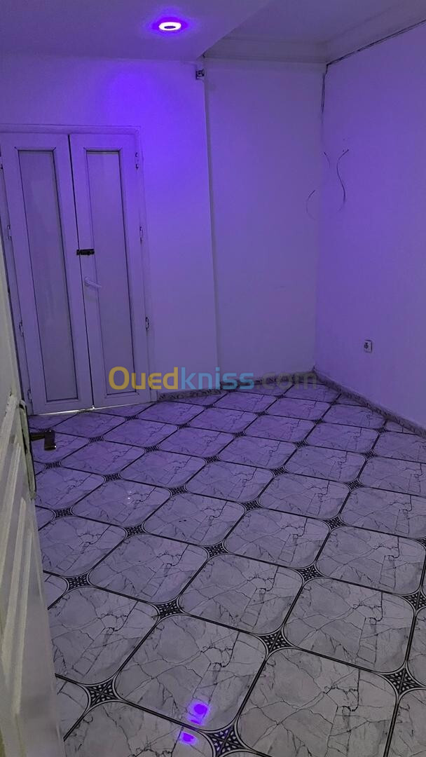 Location Appartement F04 Boumerdès Corso