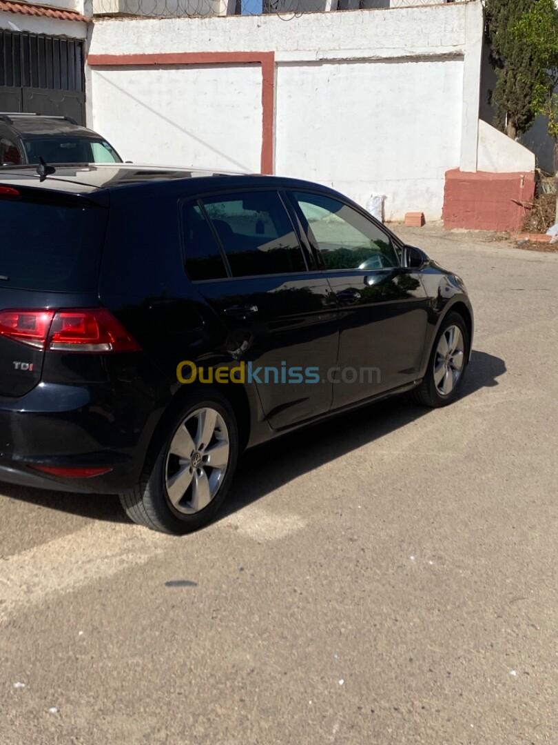 Volkswagen Golf 7 2015 Trendline +