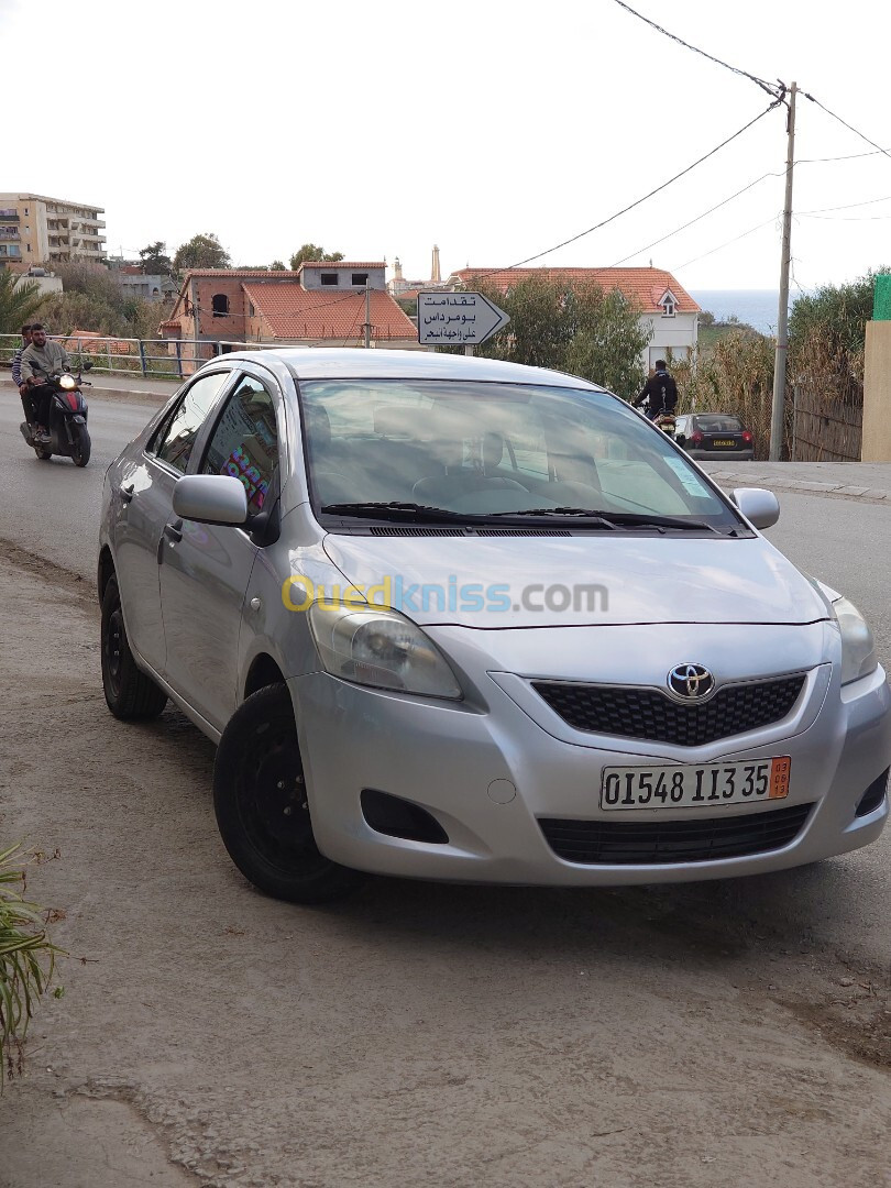 Toyota Yaris Sedan 2013 