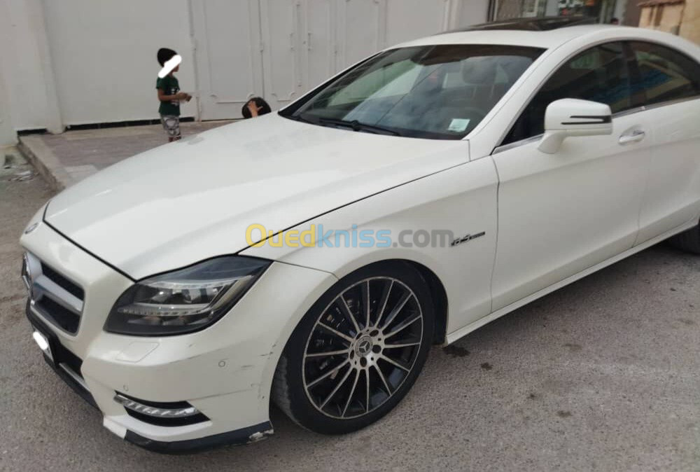 Mercedes CLS 2012 63 amg