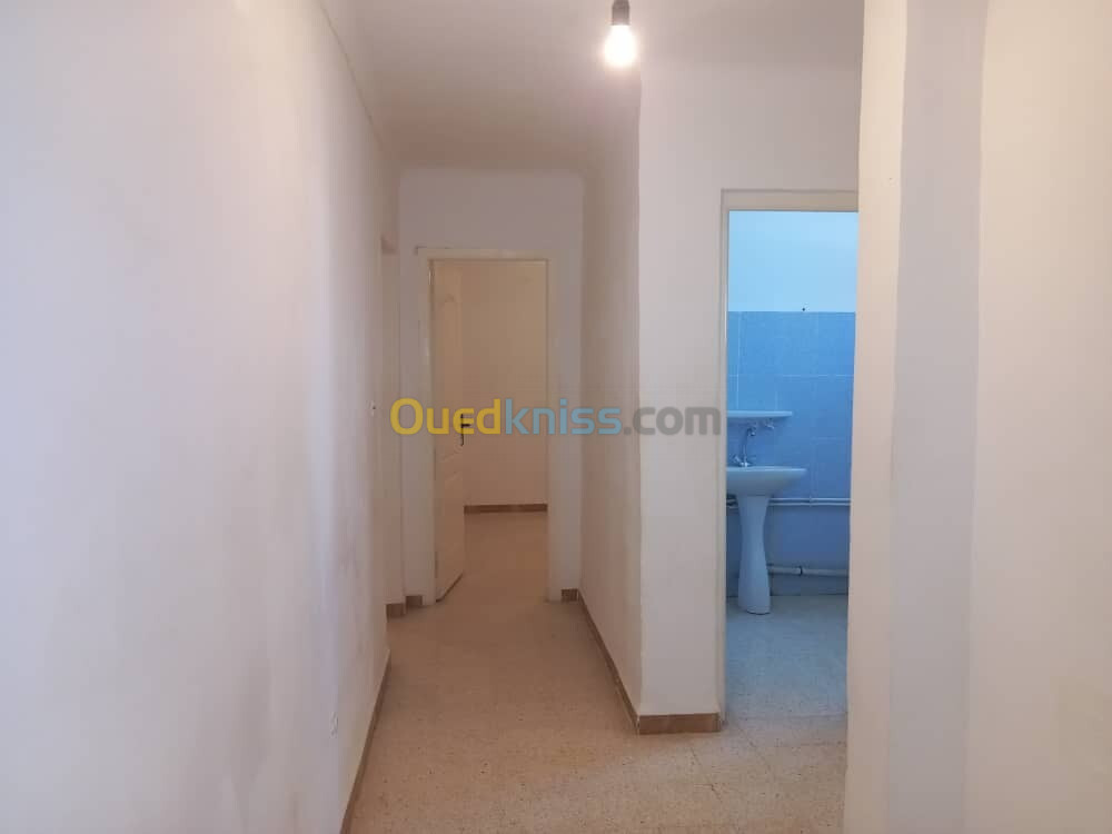 Location Appartement F3 Alger Draria