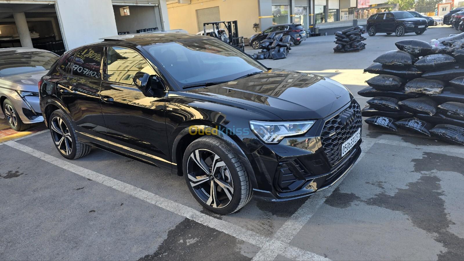 Audi Q3 2023 Slin