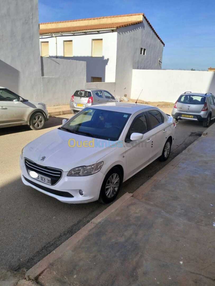 Peugeot 301 2013 Allure